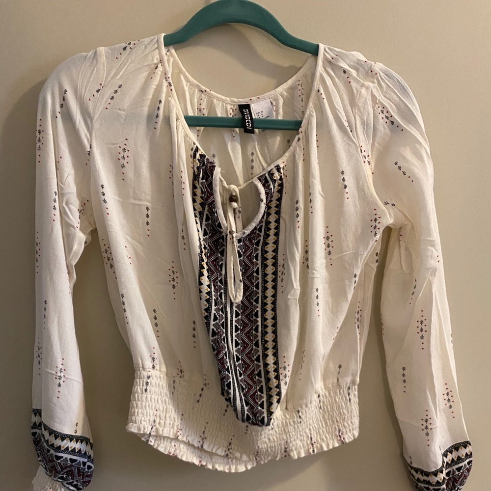 Party top for cooler days